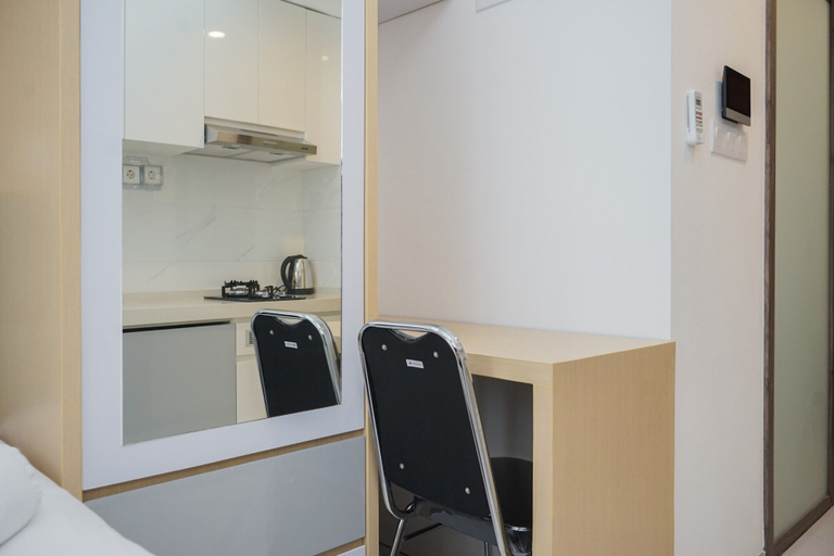 Bathroom 5, Fancy and Nice Studio at Sky House BSD Apartment, South Tangerang
