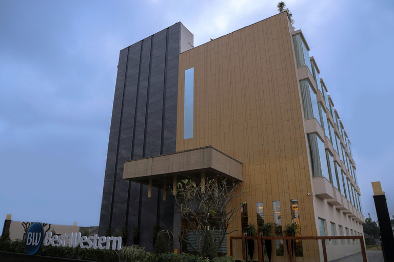 Exterior & Views 2, Best Western Vrindavan , Mathura