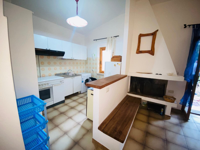 Private kitchenette 3, Villetta Lu Liciu con giardino, Nuoro