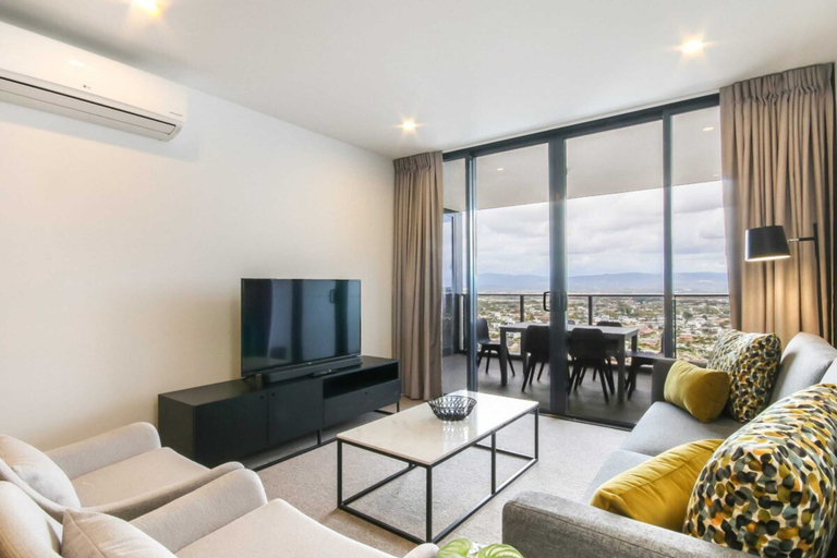 Others 5, Luxurious 2 Bedroom Brand New Apartment With Amazing Hinterland Views, Gold Coast