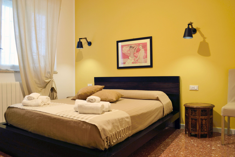 Bedroom 4, Piazza Marina, Palermo