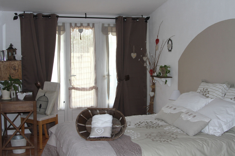 Bedroom 4, La Colombe, Var