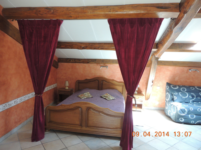 Bedroom 3, Château de Montréal, Ardèche