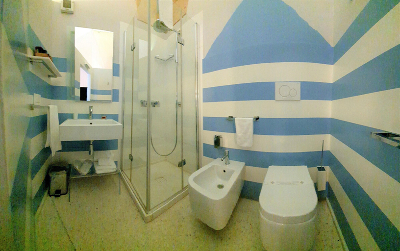 Bathroom 5, Dimora Storica Muratore Luxury rooms, Lecce