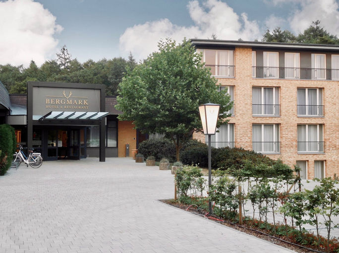 Exterior & Views 2, Bergmark Hotel, Vechta