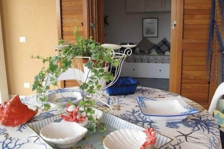 Others 5, Residence Le Cenate, Lecce