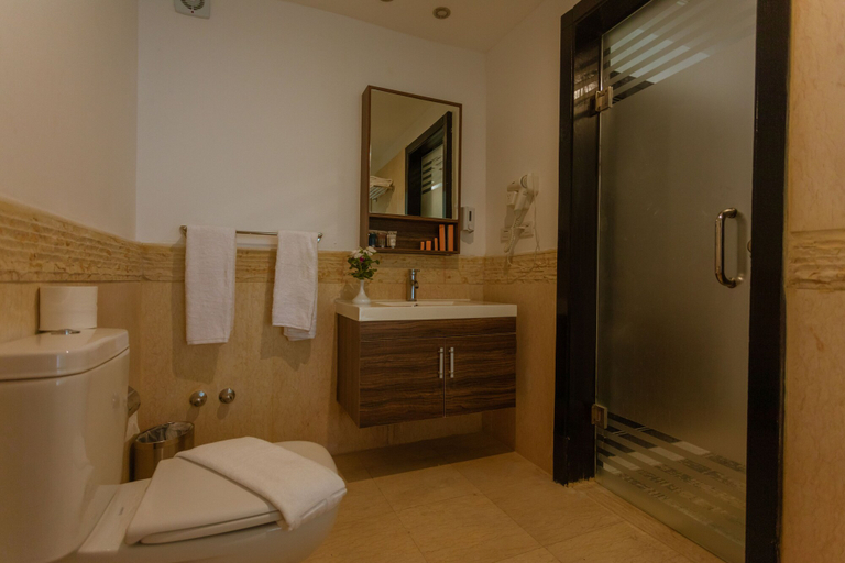 Bathroom, La Rosa Waves Beach - Couple & Families Only, Al-Ghurdaqah
