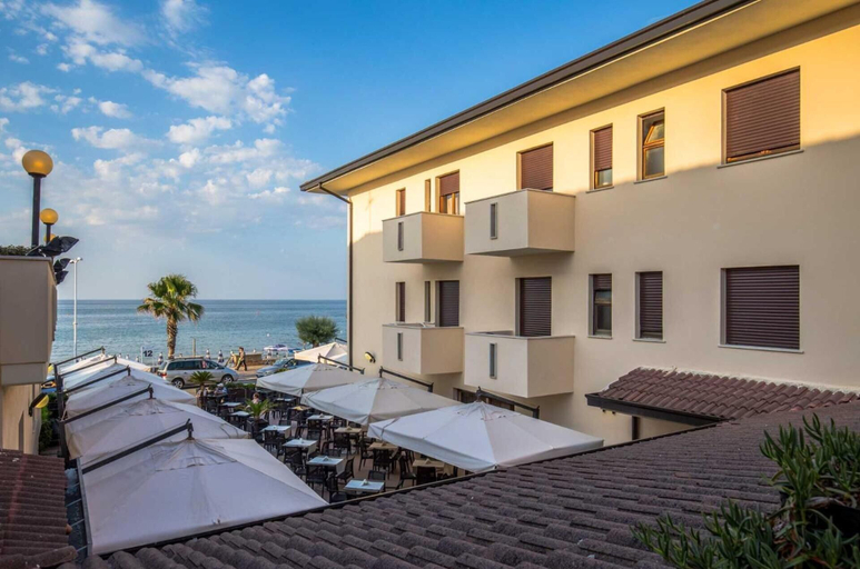 Exterior & Views, Hotel Calgary, Chieti