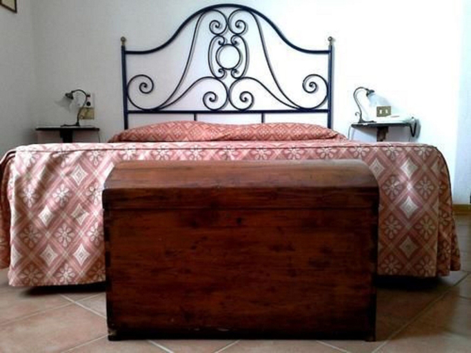 Bedroom 4, Montebelli Agriturismo & Country Hotel, Grosseto