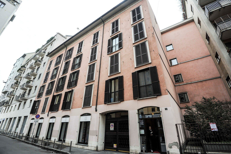 Exterior, Park Apartment, Milano