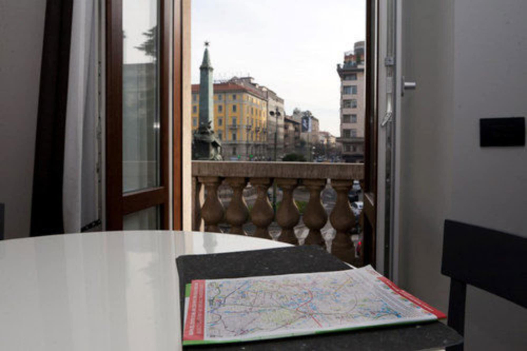 Others 5, Aparthotel Meneghino, Milano