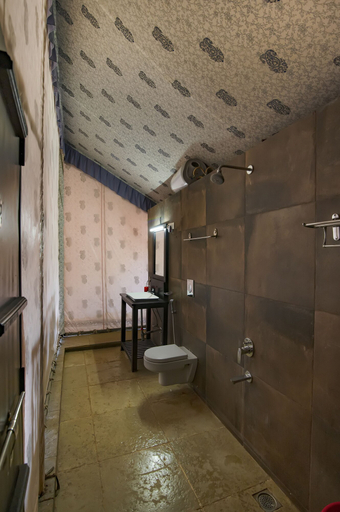 Bathroom 3, Spandan Holiday Homes, Nashik