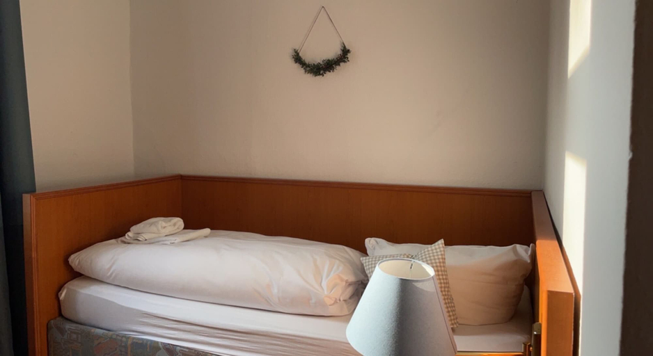 Bedroom 5, Berghotel Hahnenklee mit Ferienhaus, Goslar