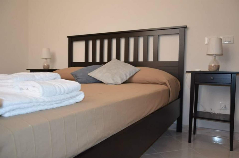 Bedroom 5, Ro.Ri Rooms, Trapani