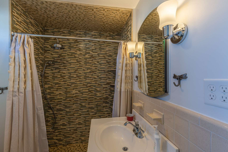 Bathroom 4, Broom & Board, Essex