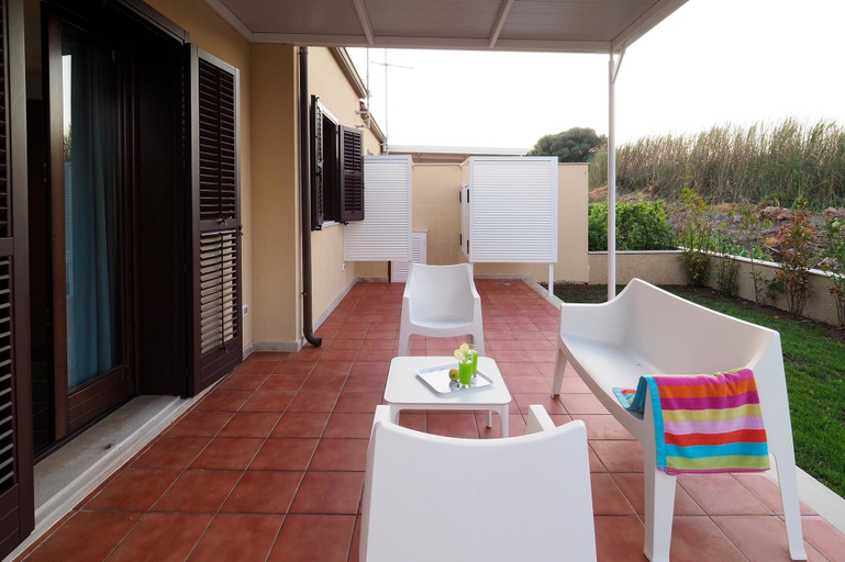 Terrace/patio 4, Cala Sol - Geranio, Ragusa