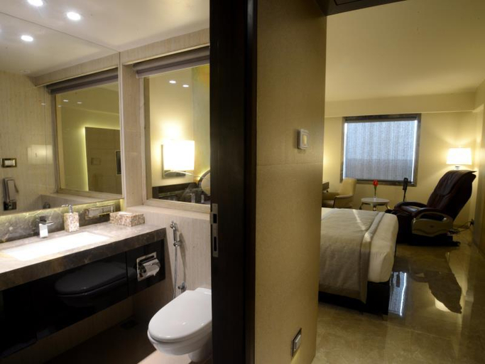 Bathroom 3, Sai Palace Grand Malad, Mumbai Suburban