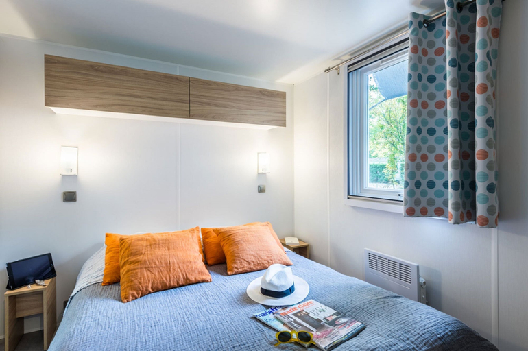 Bedroom 3, Camping le Gibanel, Corrèze