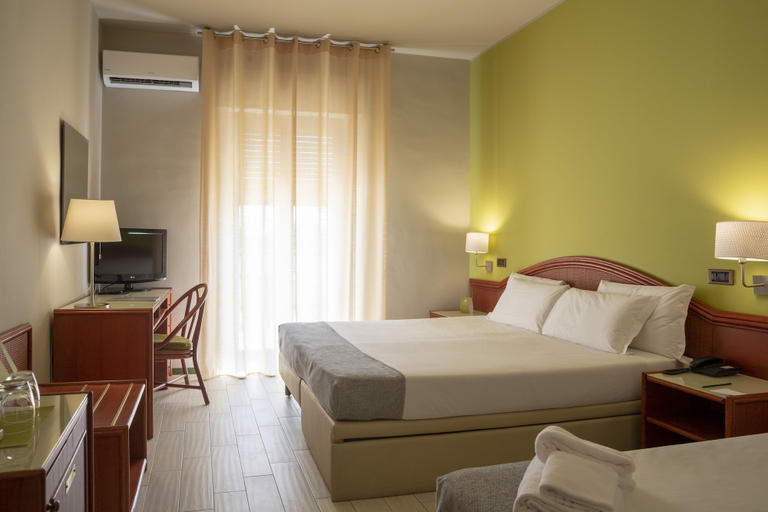 Bedroom 3, Riva del Sole, Bari