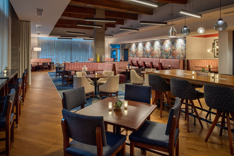 Food & Drinks 4, Hampton Inn & Suites Portland-Pearl District, Multnomah