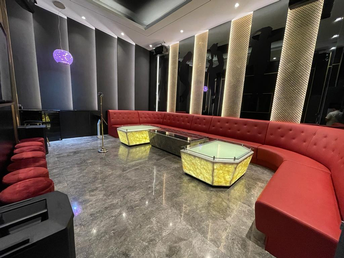 Public Area 11