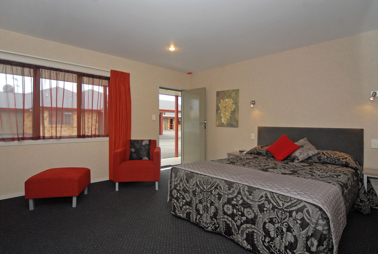 Bedroom 3, Omahu Motor Lodge, Hastings city