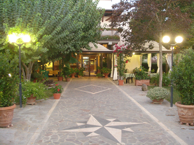 Exterior & Views 1, Hotel da Rosanna, Terni