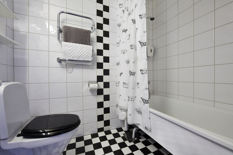 Bathroom 4, First Hotel City Eskilstuna, Eskilstuna