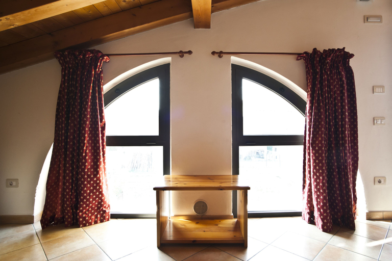 Others 5, Agritur Le Sigalette, Verona
