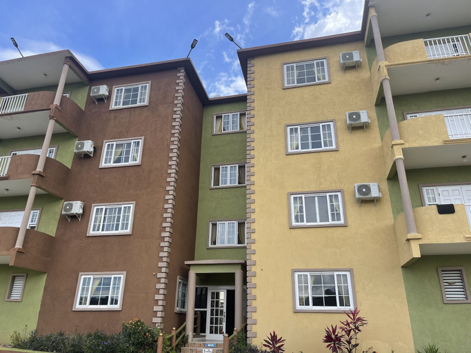 Exterior & Views 2, Pirate Palms