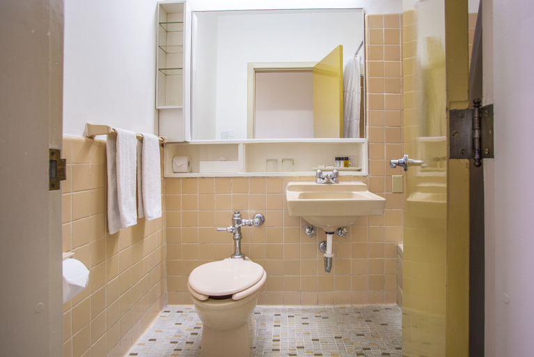 Bathroom 5, Hotel Quito, Quito