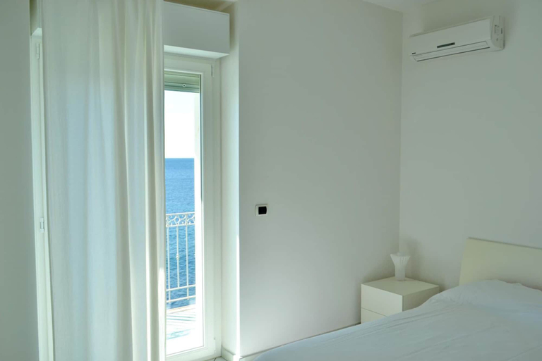 Bedroom 4, Villa Grachira, Sassari