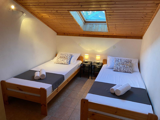 Bedroom 3, Apartments Darko, Novalja