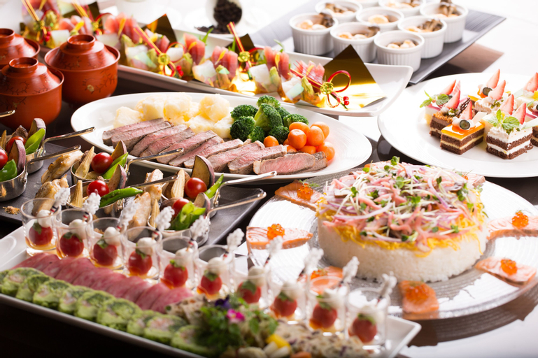 Food & Drinks 7