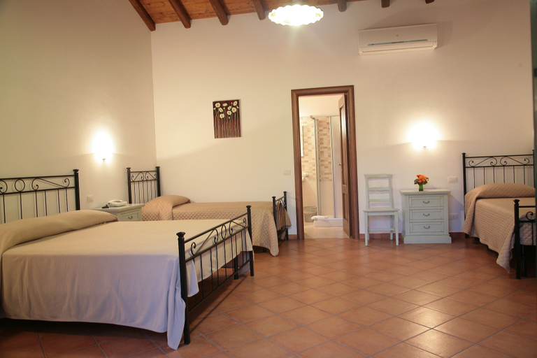 Bedroom 3, Agriturismo Galea, Catania