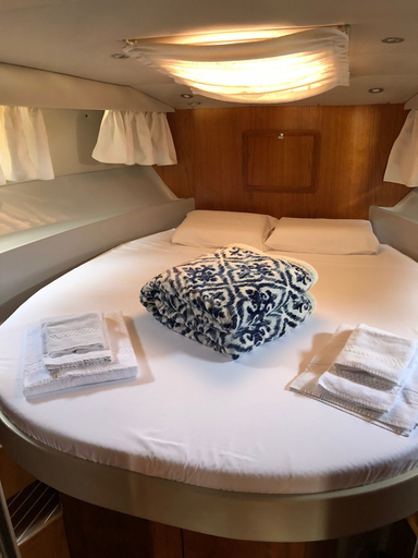 Bedroom 2, Yacht Suite Talamone, Grosseto