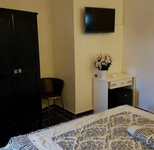 Bedroom 4, Hôtel La Brise, Ain Turk