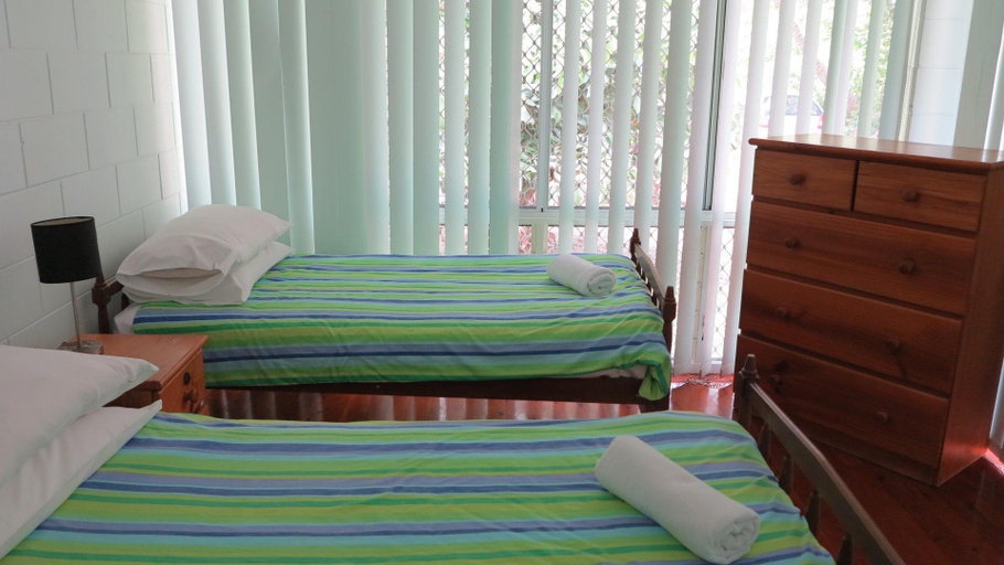 Others 4, Lana's Cottage - Arcadia, Magnetic Island