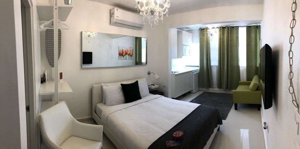 Aibonito Hotel 205, 