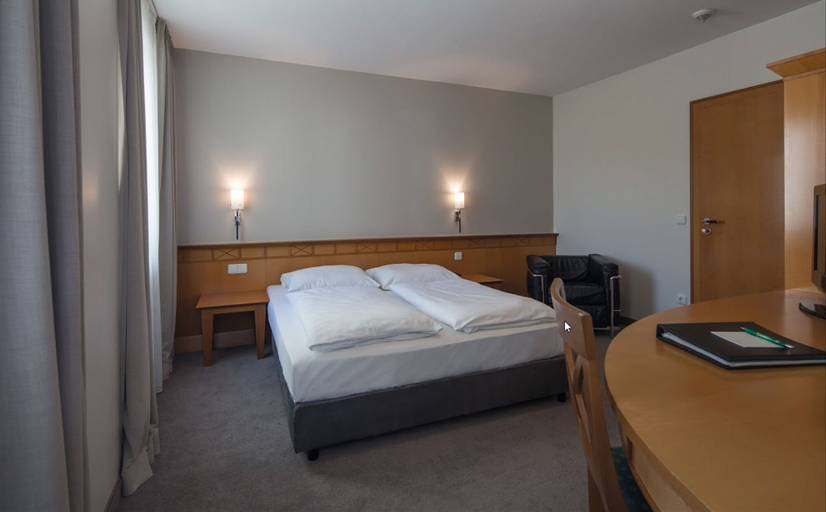 Bedroom 5, Parkhotel Schmid, Augsburg