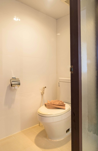Bathroom 5, Aonang All Seasons Beach Resort, Mueang Krabi