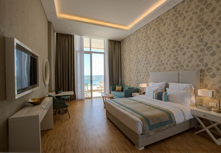 Lancaster Eden Bay, Beirut