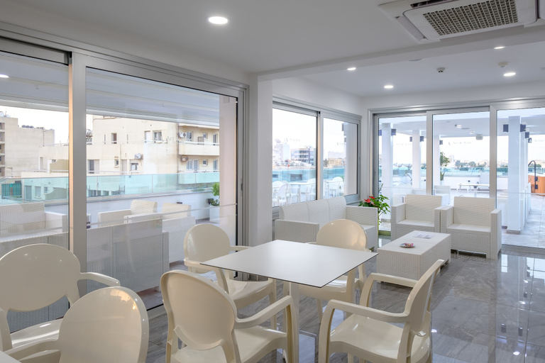 Food & Drinks 4, Art & Wine Boutique Hotel, Larnaca