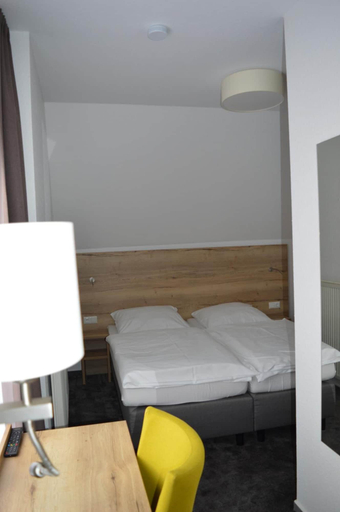 Bedroom 3, Landgasthof Voltmer, Region Hannover