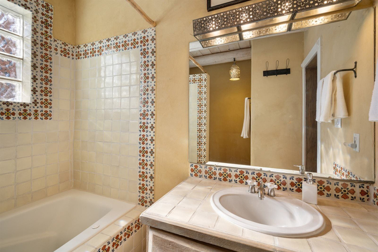 Bathroom 4, Dreamcatcher - Walk Everywhere in Santa Fe, Santa Fe