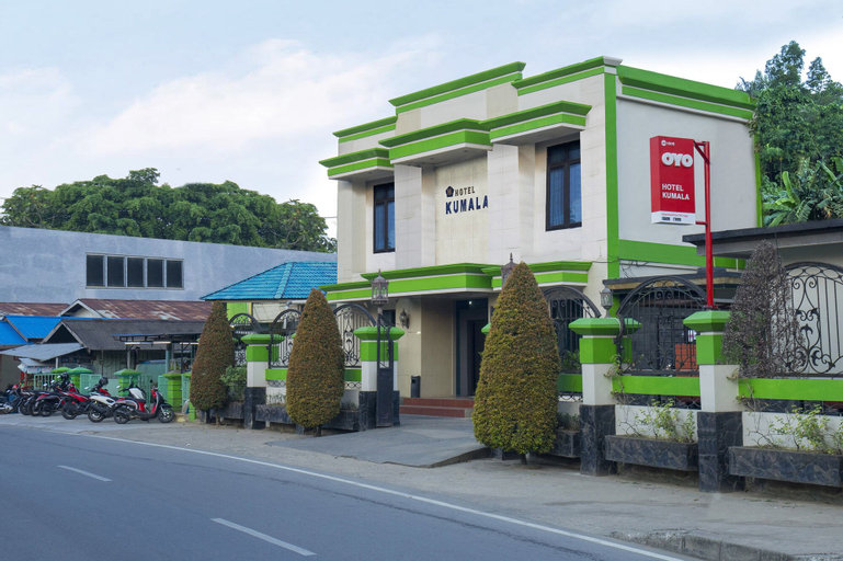 Exterior & Views 1, OYO 1005 Hotel Kumala, Samarinda