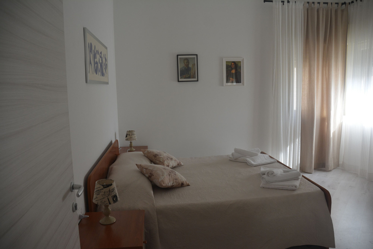 Bedroom 2, Art B&B, Caltanissetta
