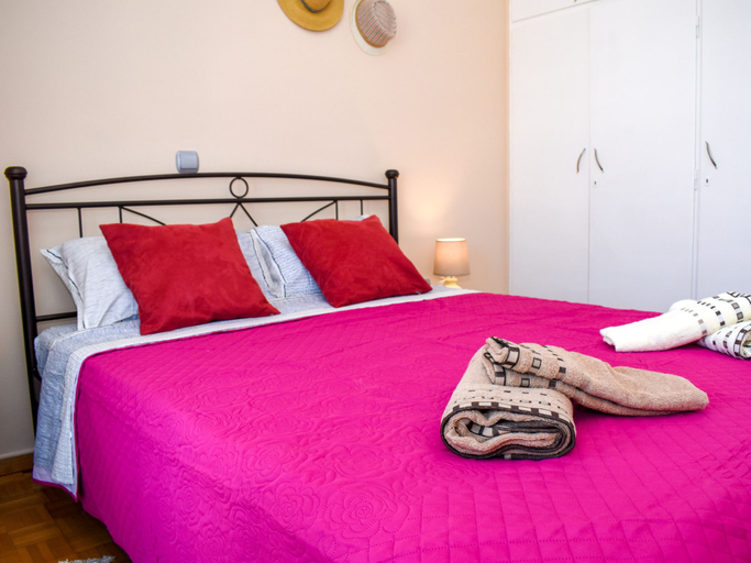 Bedroom 2, Cozy Flat Main Square 10min To The Sea, Peloponnese