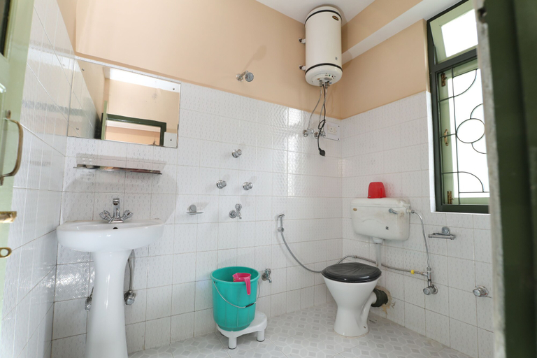 Bathroom 3, Hotel Tenancy, East Sikkim