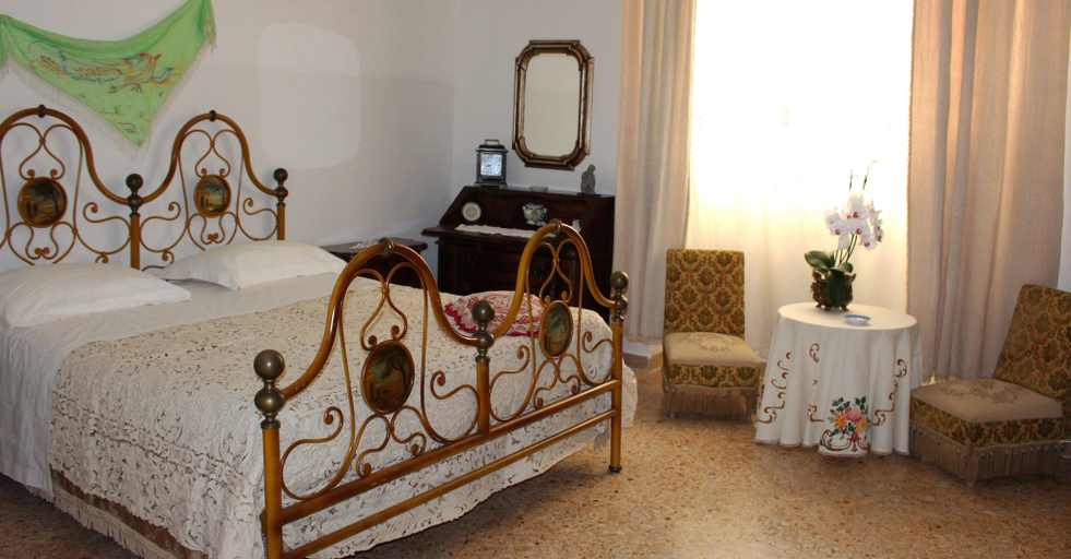 Bedroom 2, B&B IreneMarchese - Gluten Free, Lecce